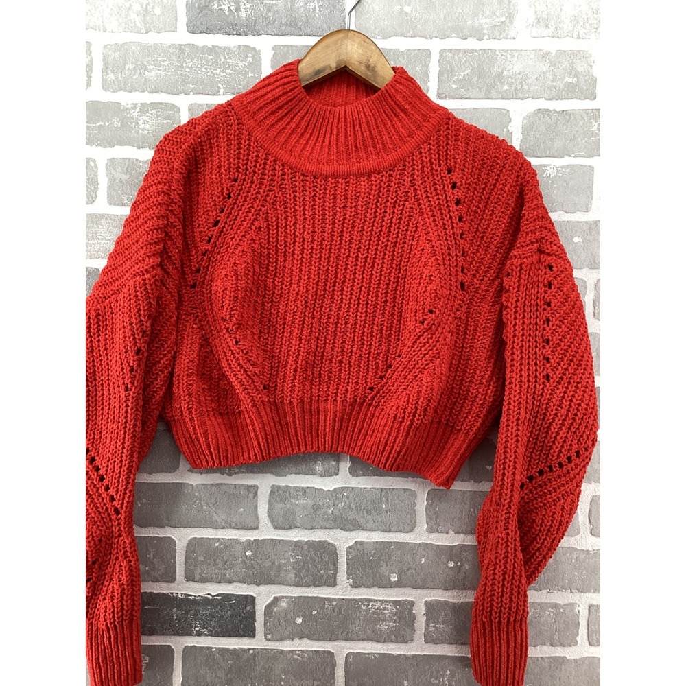Double Zero Red Chenille Cropped Mock Neck Sweater Medium DZZZF995DG